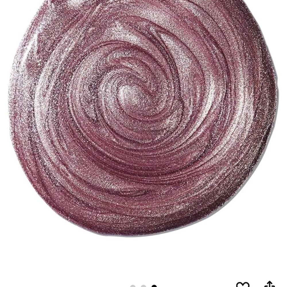 Revolution Liquid Highlighter NWT - Picture 9 of 9